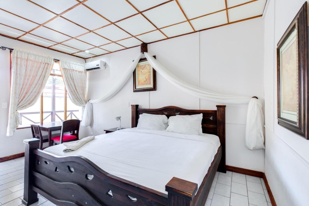 Hotel Poseidon جاكو المظهر الخارجي الصورة